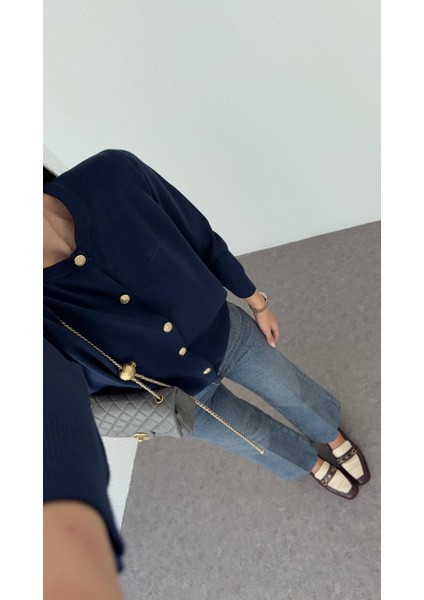 Gold Düğmeli Lacivert Piana Hırka indirimleri