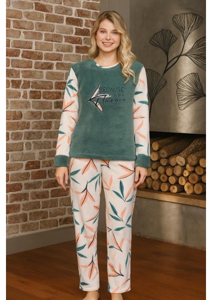 Kadın Polar Pijama Takımı – Yumuşak, Sıcak ve Rahat Ev Giyim 13239 modelleri