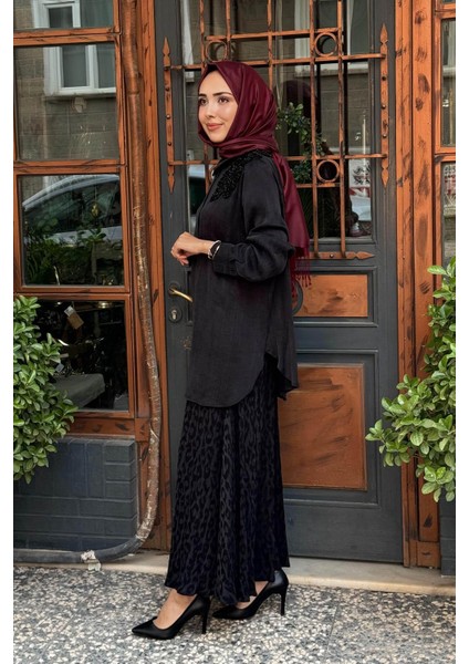 Nurcan Çetin Etekli Takım 25529 Siyah fiyatları