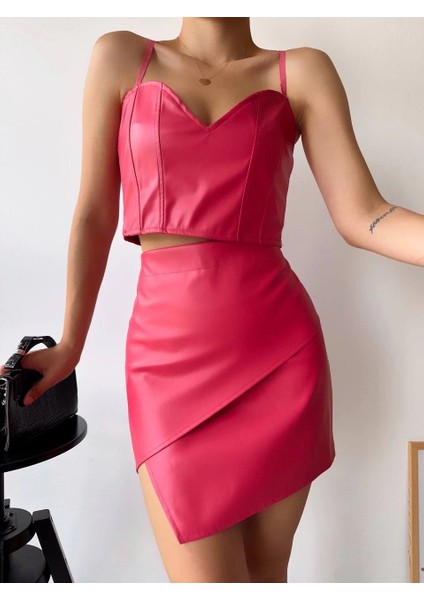 Kapaklı Asimetrik Model Deri Etek Pembe S240106 modelleri