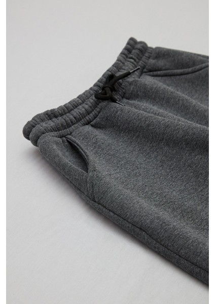 3 Iplik Kaykay Baskılı Jogger Erkek Çocuk Eşofman Altı modelleri