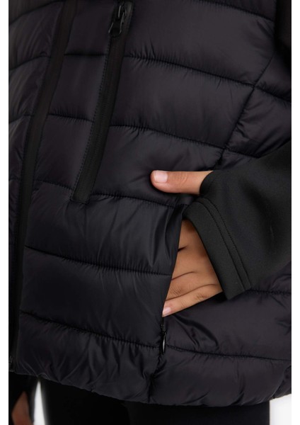 Kız Çocuk Çıkarılabilir Kapüşonlu Fermuarlı Mont F3563A825AU indirimleri