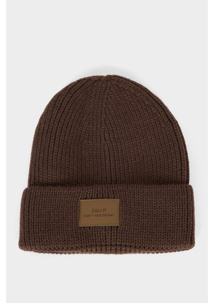 Erkek Dokuma Etiketli Bere C7149AX25WN fiyatları