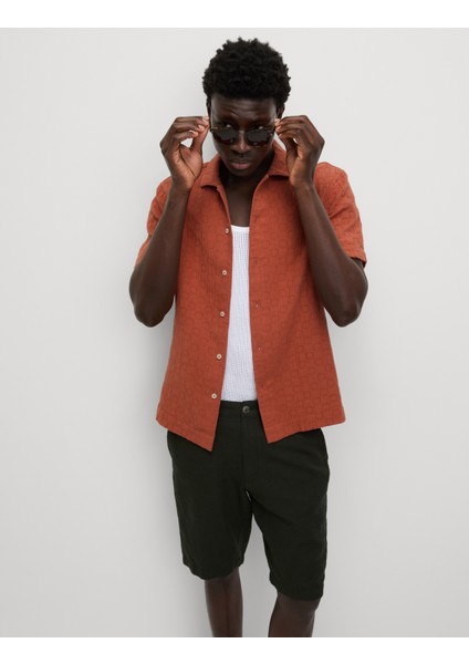 Kolay Ütülenen Saf Pamuk Dokulu Gömlek