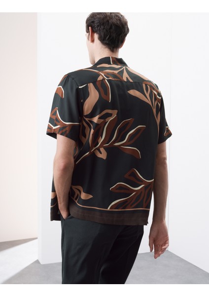 Regular Fit Çiçek Desenli Kısa Kollu Gömlek