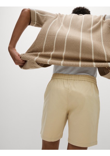 Saf Pamuklu Beli Lastikli Kısa Şort