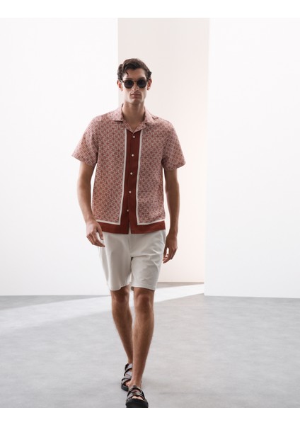 Geometrik Desenli Gömlek