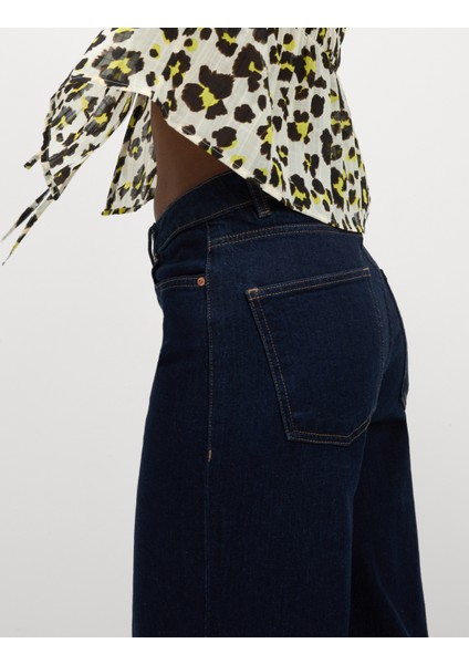 Büzgü Detaylı Bağlamalı Bluz