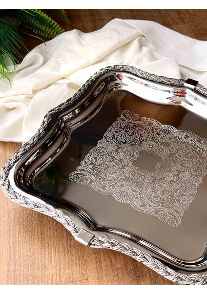 Metal Kare Ayaklı Halat Desenli Dekoratif Sunum Tepsisi – 33X33X5 cm fiyatları