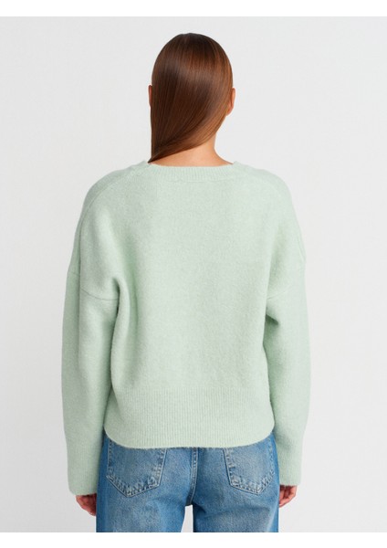 10645 V Yaka Yumuşak Dokulu Triko Kazak-Koyu Mint fiyatları