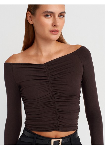 32089 Omuzları Açık Büzgülü Top-Koyu Kahve modelleri