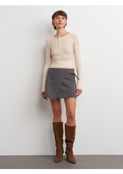 81065 Tokalı Şort Etek-Gri