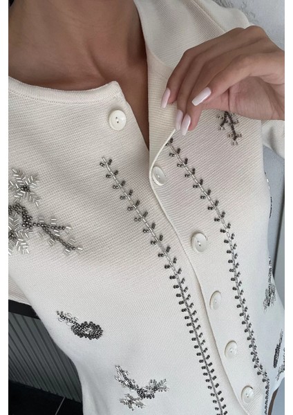 Taşlı Triko Hırka (S,m,l Uyumludur) P-00018221 fiyatları