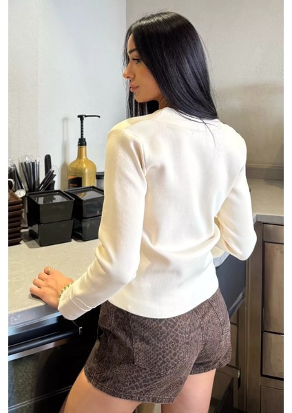 Çift Cepli Düğmeli Triko Ceket (S,m,l Uyumludur) P-00018218 fırsatları