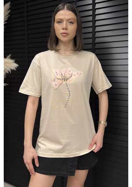 Bisiklet Yaka Taş Detaylı Baskılı Kadın Tişört P-00016697