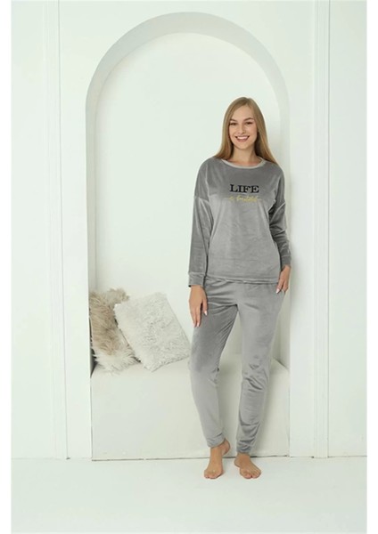 Moda Kadın Kadife Gri Pijama Takım modelleri