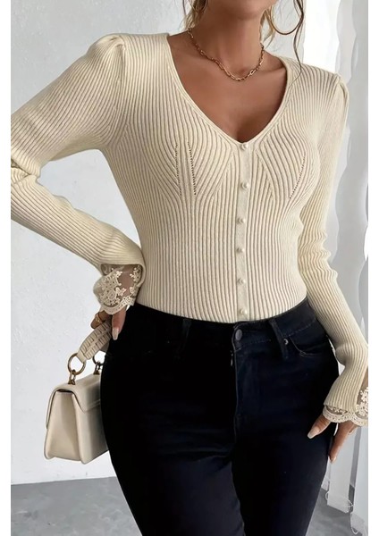 Kol Güpür Detaylı V Yaka Triko Bluz P-00018358 indirimleri