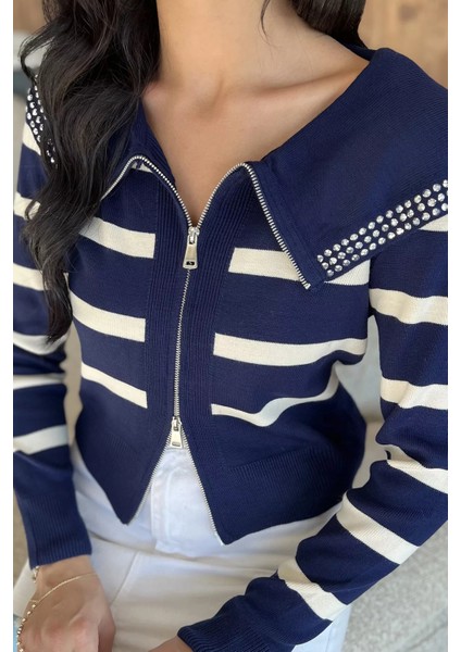 Yaka Detaylı Çizgili Triko Hırka P-00018210 modelleri