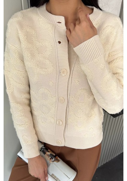 Çiçek Desenli Triko Ceket P-00018211