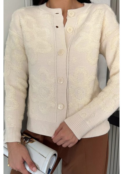 Çiçek Desenli Triko Ceket P-00018211 modelleri