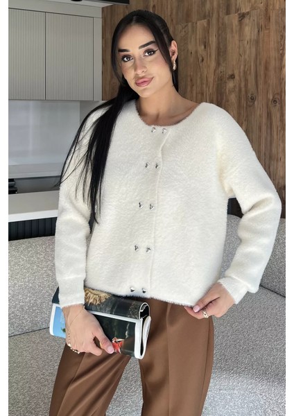 Kalp Düğmeli Şardonlu Triko Ceket (S,m,l,xl Uyumludur) P-00018202