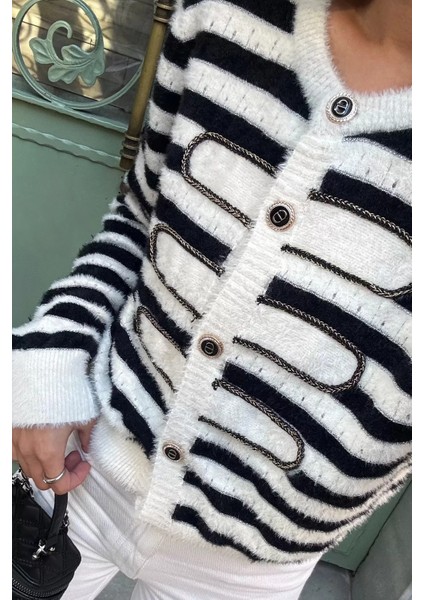 Çizgili Yumoş Triko Hırka P-00018212 fırsatları