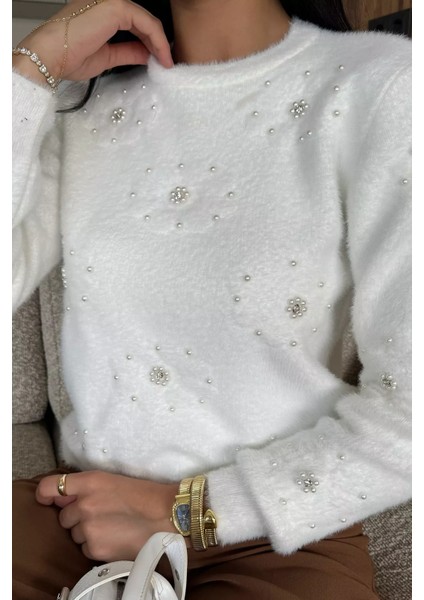 Kadın Çiçek Baskılı Taşlı Sakallı Triko Kazak (S-M-L Beden Uyumludur.) P-00018050 modelleri