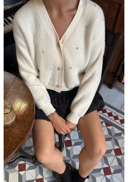 Kadın Taşlı Yumoş Triko Ceket (S-M-L-Xl Beden Uyumludur.) P-00018052 modelleri