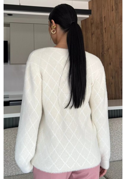 Kadın Yumoş Iplik Sakallı Triko Hırka (S-M-L-Xl Uyumludur) P-00018065 fırsatları