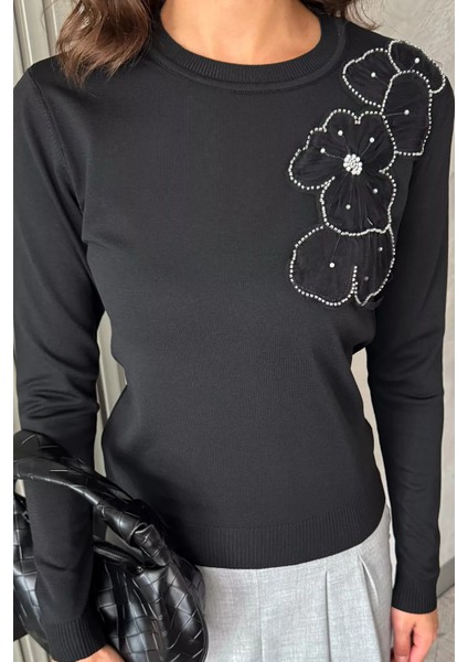 Kadın Bisiklet Yaka Çiçek Figürlü Triko Bluz P-00018056 fırsatları