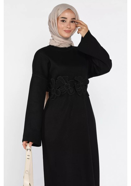 Bisiklet Yaka Çiçek Figürlü Tesettür Triko Elbise P-00018363 modelleri