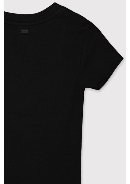 V Yaka Kısa Kol Üst modelleri