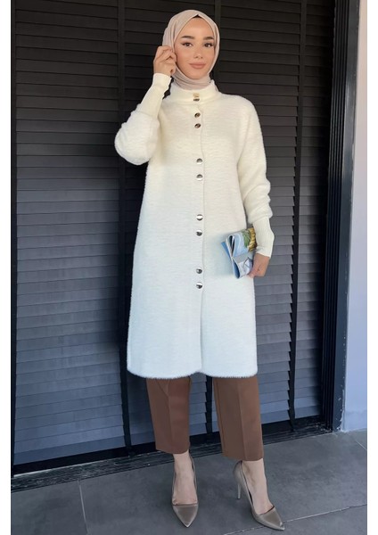 Gold Düğmeli Tesettür Yumoş Triko Hırka P-00018377