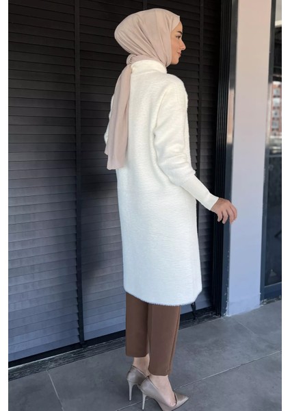 Gold Düğmeli Tesettür Yumoş Triko Hırka P-00018377 modelleri