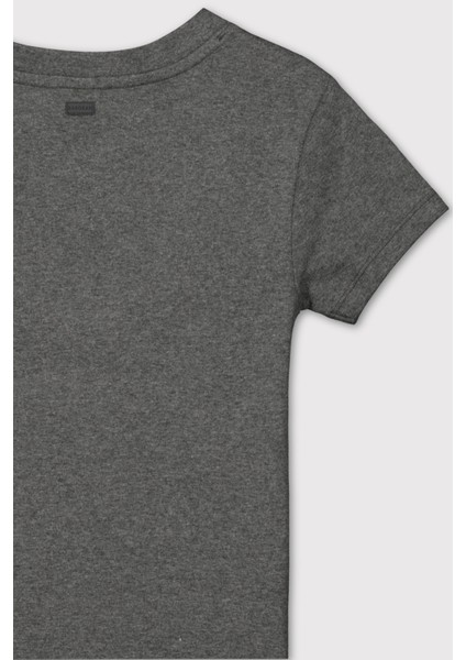 V Yaka Kısa Kol Üst modelleri