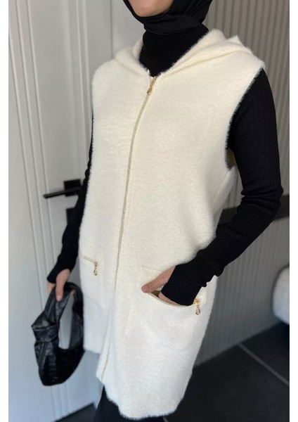 Kolsuz Fermuarlı Yumoş Tesettür Triko Yelek (S,m,l,xl Uyumludur) P-00018185 fırsatları