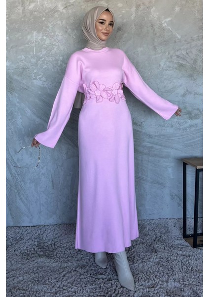 Bisiklet Yaka Çiçek Figürlü Tesettür Triko Elbise P-00018363