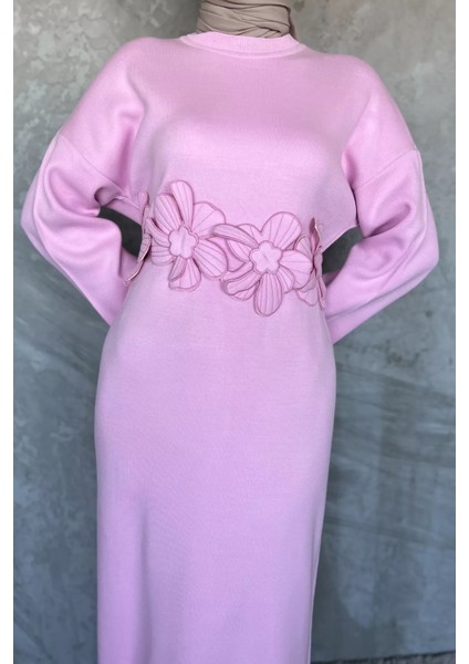 Bisiklet Yaka Çiçek Figürlü Tesettür Triko Elbise P-00018363 indirimleri