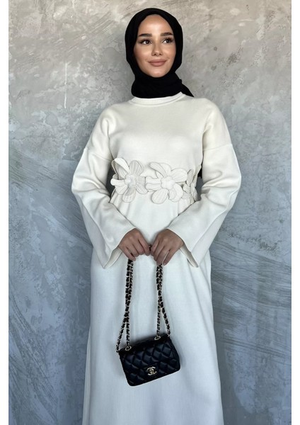 Bisiklet Yaka Çiçek Figürlü Tesettür Triko Elbise P-00018363 modelleri