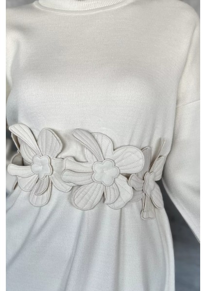 Bisiklet Yaka Çiçek Figürlü Tesettür Triko Elbise P-00018363 indirimleri