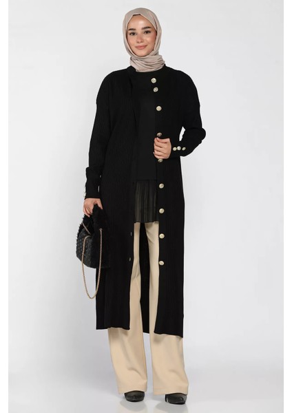 Gold Düğmeli Kendinden Çizgi Desenli Tesettür Triko Hırka P-00018361 modelleri