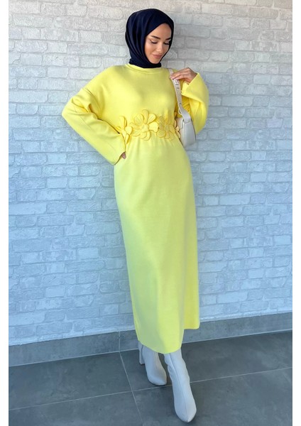 Bisiklet Yaka Çiçek Figürlü Tesettür Triko Elbise P-00018363