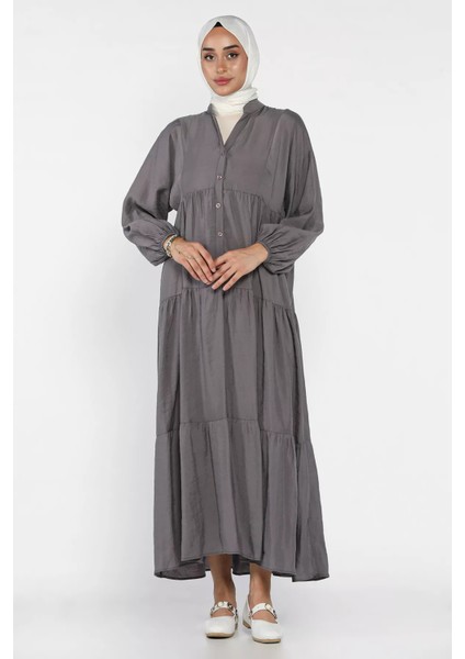 Ön Düğmeli Dökümlü Mevsimlik Tesettür Elbise P-00018176
