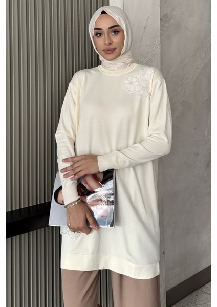 Bisiklet Yaka Çiçek Figürlü Tesettür Triko Tunik (S-M-L-Xl Beden Uyumludur.) P-00018074 fiyatları