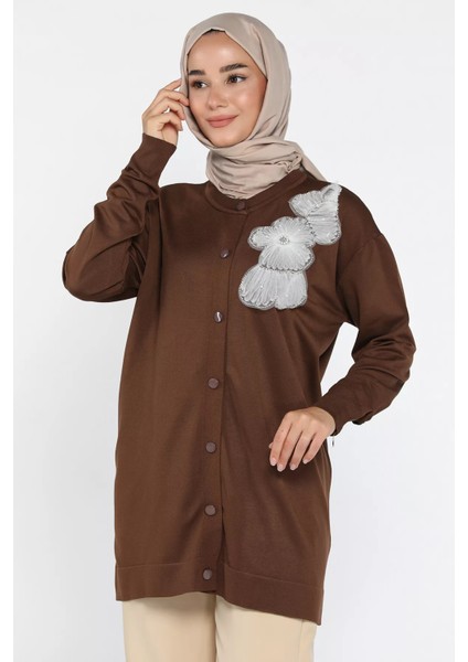 Çiçek Figürlü Ön Düğmeli Tesettür Triko Hırka (S-M-L-Xl Beden Uyumludur.) P-00018076
