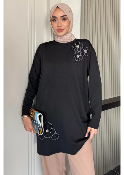 Bisiklet Yaka Çiçek Figürlü Tesettür Triko Tunik (S-M-L-Xl Beden Uyumludur.) P-00018074 fiyatları