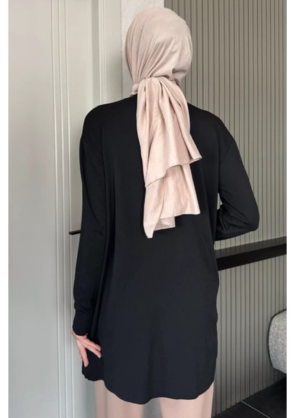 Bisiklet Yaka Çiçek Figürlü Tesettür Triko Tunik (S-M-L-Xl Beden Uyumludur.) P-00018074 fırsatları