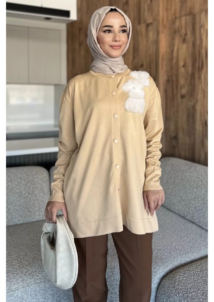 Çiçek Figürlü Ön Düğmeli Tesettür Triko Hırka (S-M-L-Xl Beden Uyumludur.) P-00018076 modelleri