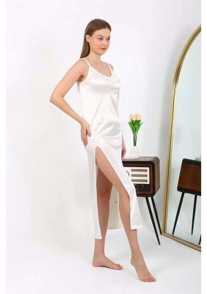 Moda Yırtmaçlı Uzun Saten Gecelik Ekru