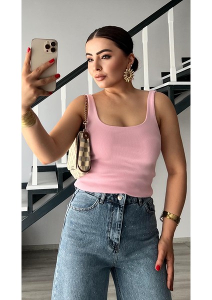 Pembe Kare Yaka Fitilli Askılı Atlet